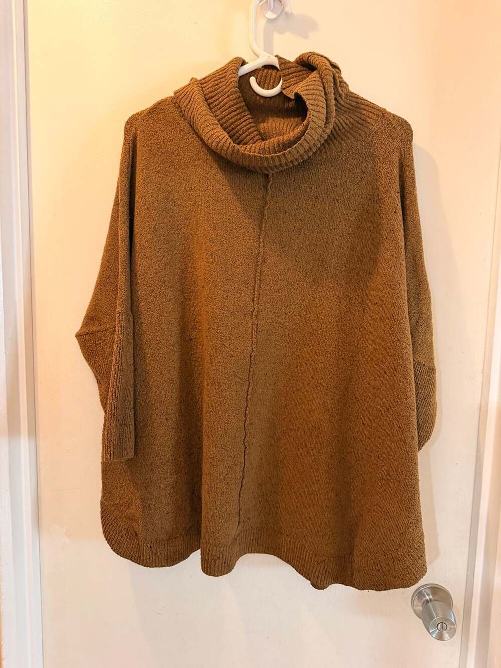 Time and Tru Turtleneck Poncho Sweater Size XXL (20) Brown